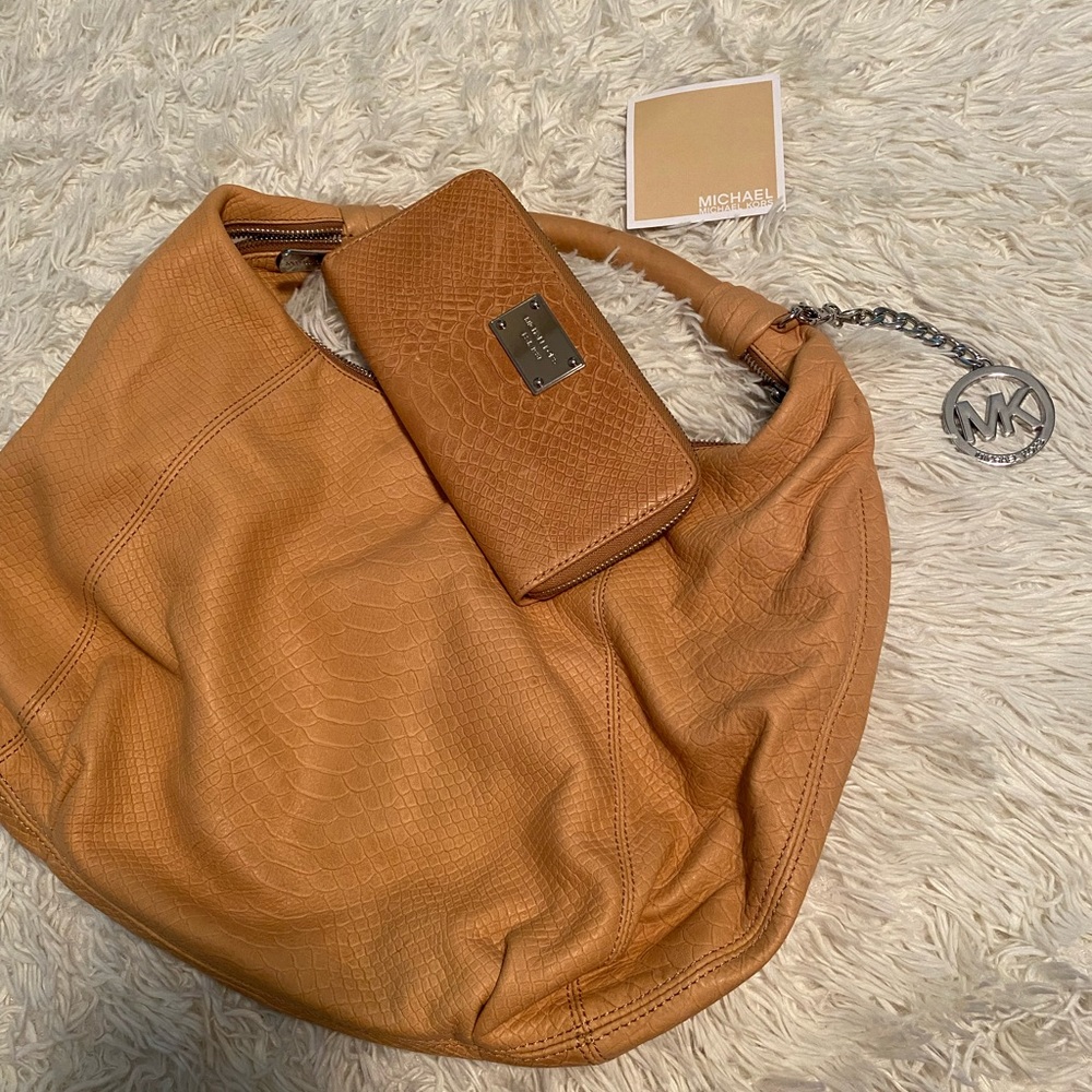 Michael Kors purse and wallet